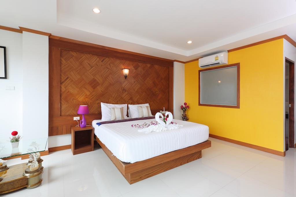 A Casa Di Luca Hotel Patong Eksteriør billede